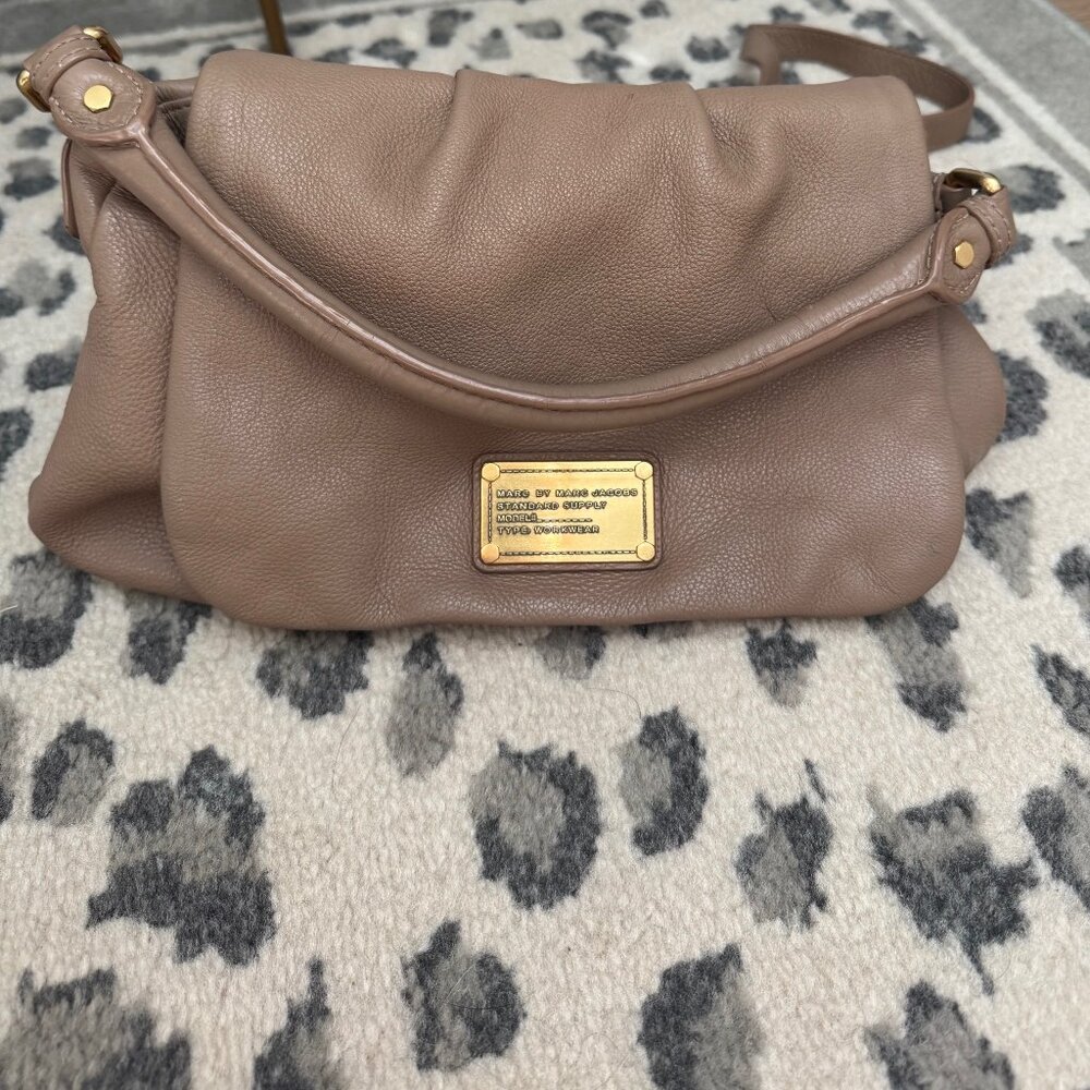MARC by Marc Jacobs Classic Q Lil Ukita Bag - Taupe - Original